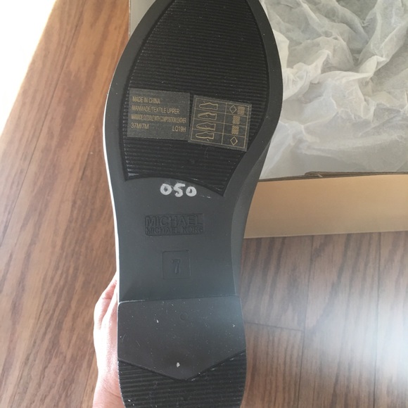 Michael Kors rain boots - Picture 7 of 7